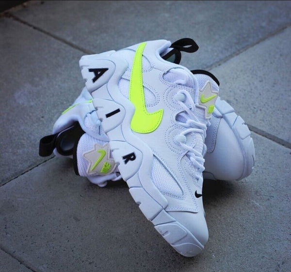 Nike Air Barrage Low Volt