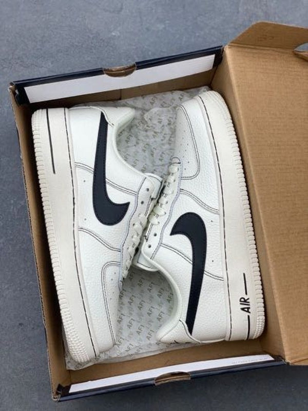 Nike Airforce 1 LV8 Leather Cream Black