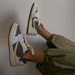 Nike Air jordann retro 1 travis scott low reverse mocha