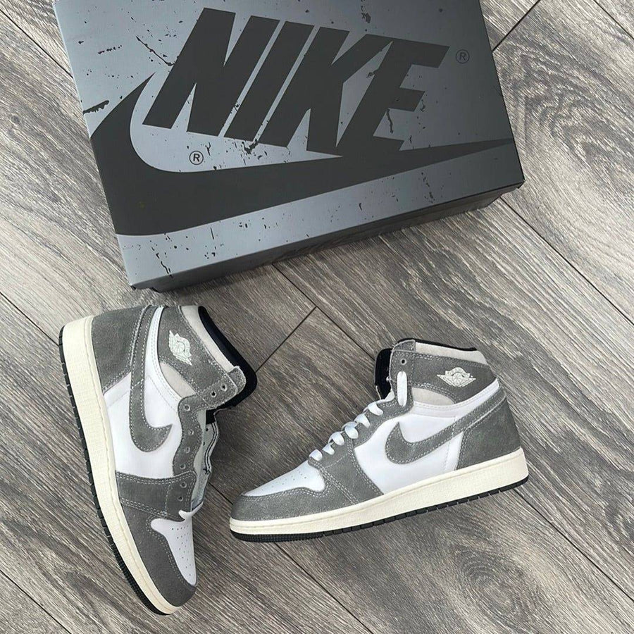 Nike AIR JORDAN 1 HIGH WASHED BLACK SEMI UA