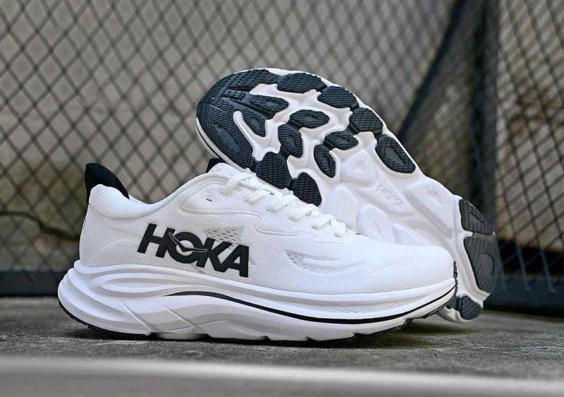 Hoka Clifton 10 White Black 2485