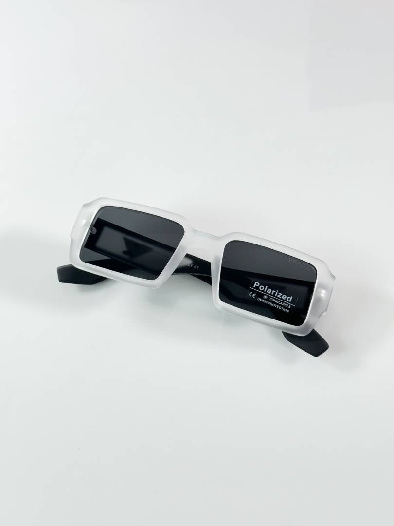 Prada_WMNS_89_Ice_Black