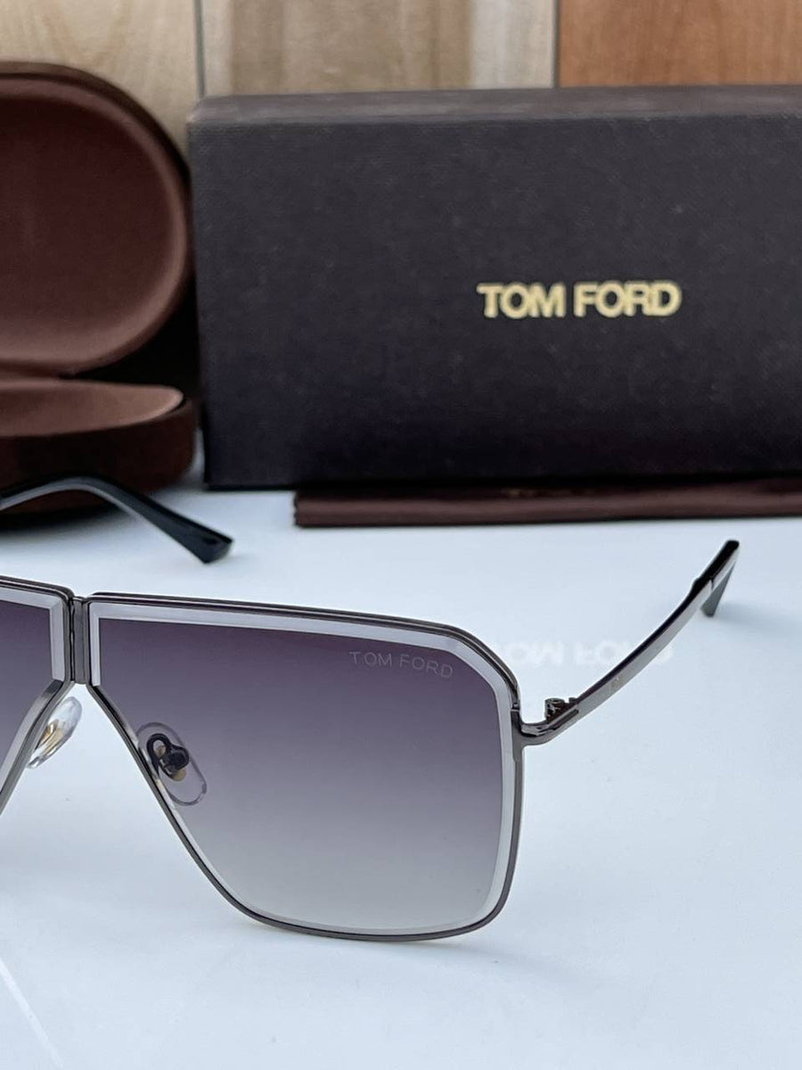 Tom forr_98331_Shaded