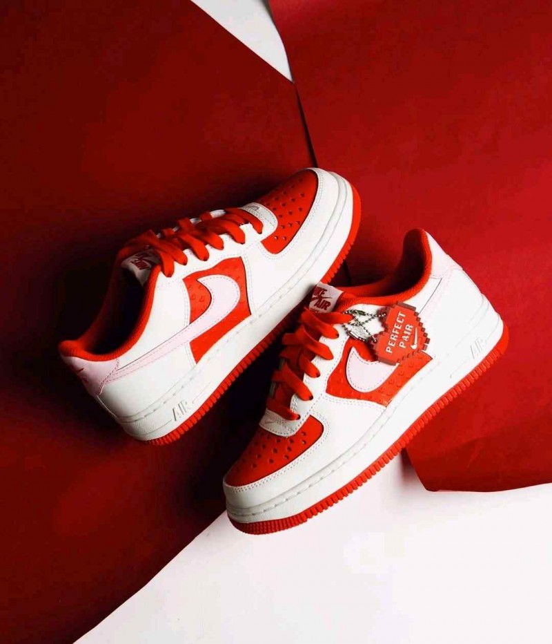 Nike AirForce 1 Low Women s Velentine Day 593