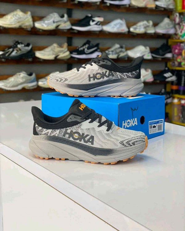 HOKA Challenger ATR 7 Harbor Mist
