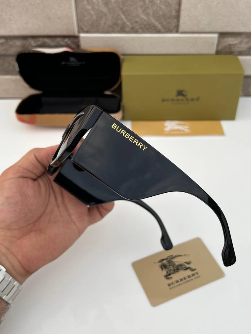 Burberry 6148 black