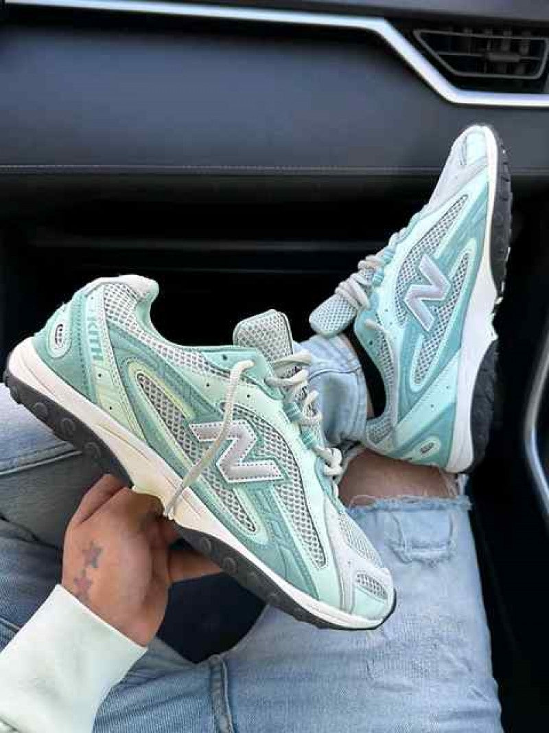 New balencee 204L KITH GREEN SILVER