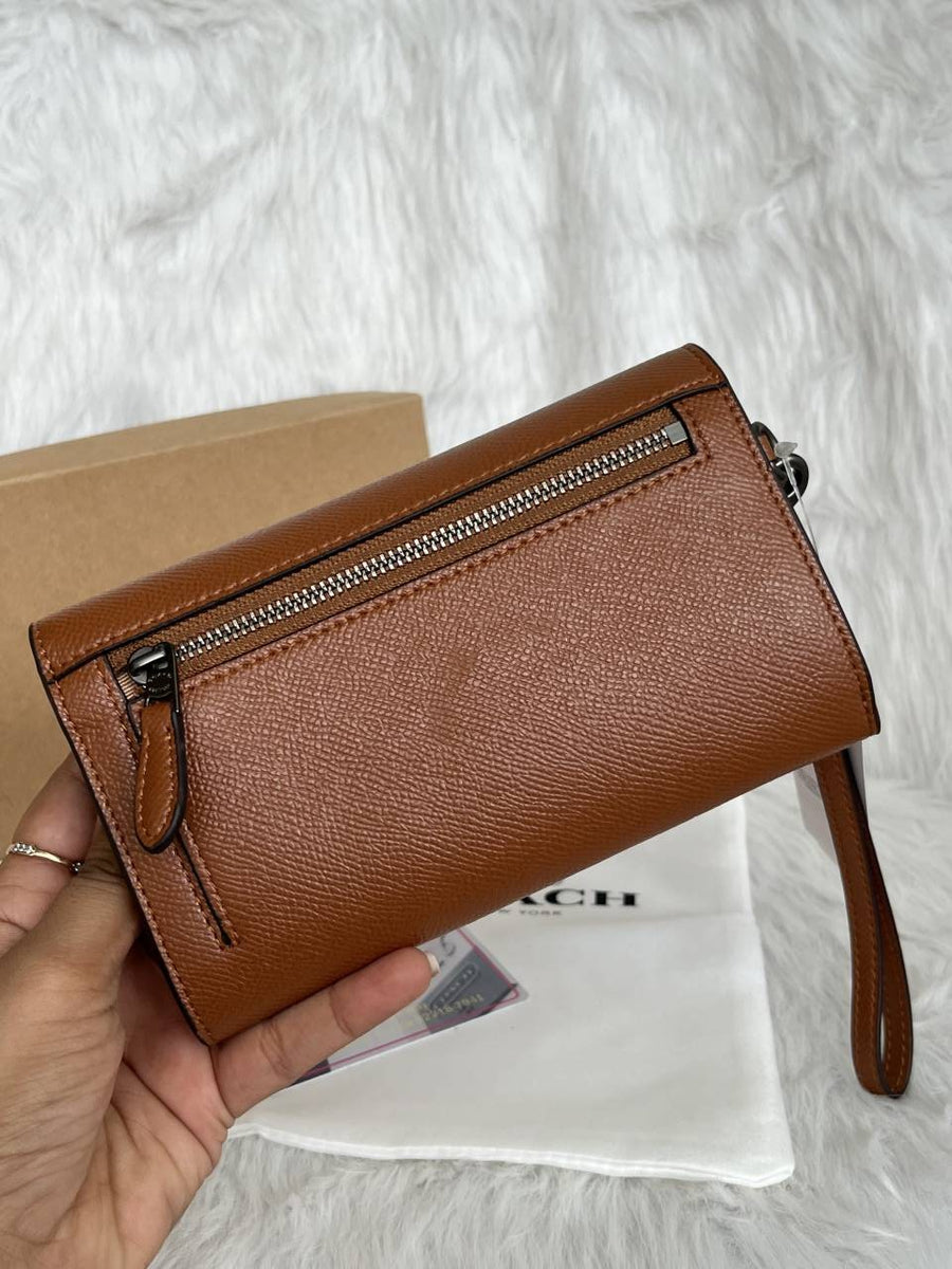 Coach_11-2_Long_Wallet_With_OriginalBox_DustCover_Highend_Coded