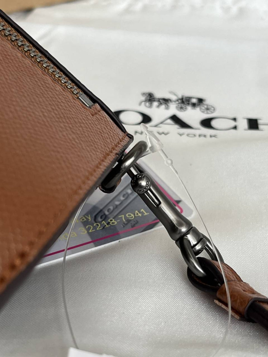 Coach_11-2_Long_Wallet_With_OriginalBox_DustCover_Highend_Coded