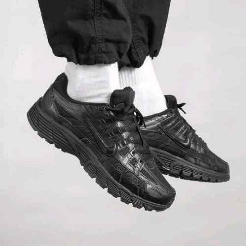 Nike P 6000 Metallic Triple Black