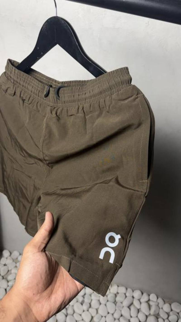 On Cloud Premium Running Shorts 2964