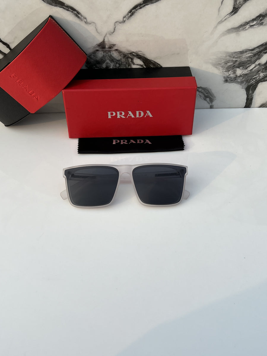 Prada_1350_white