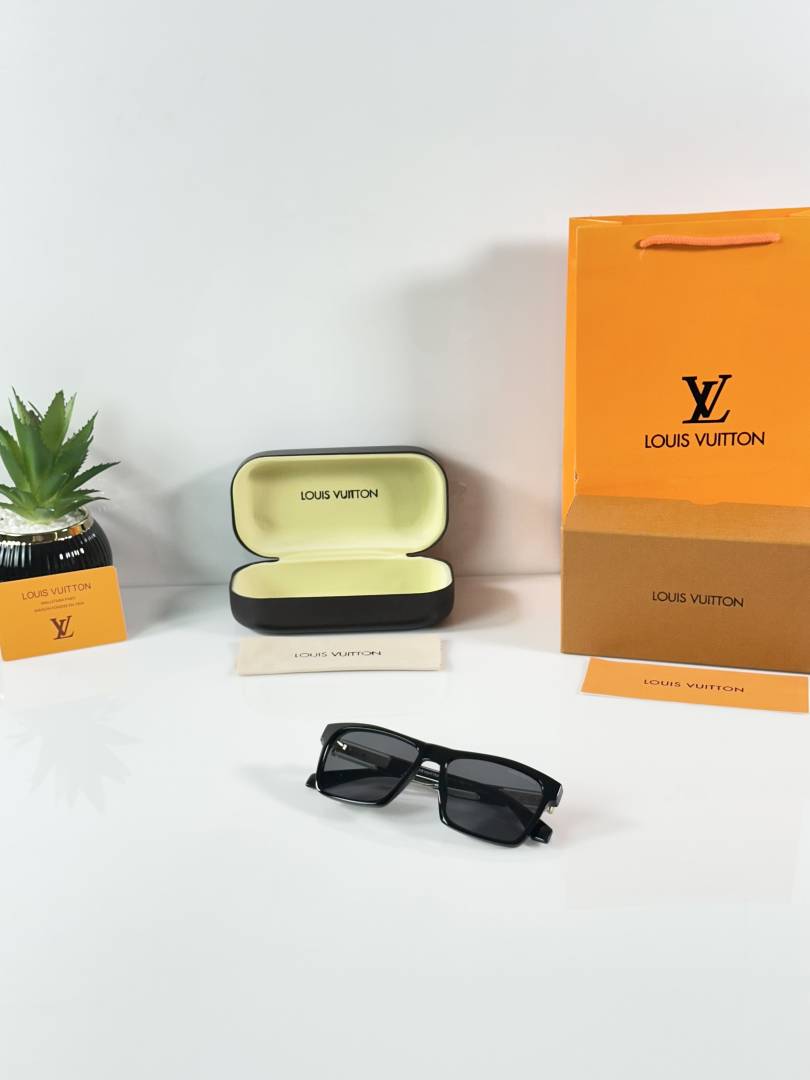 Louis Vuitton_2191_Shine_Black
