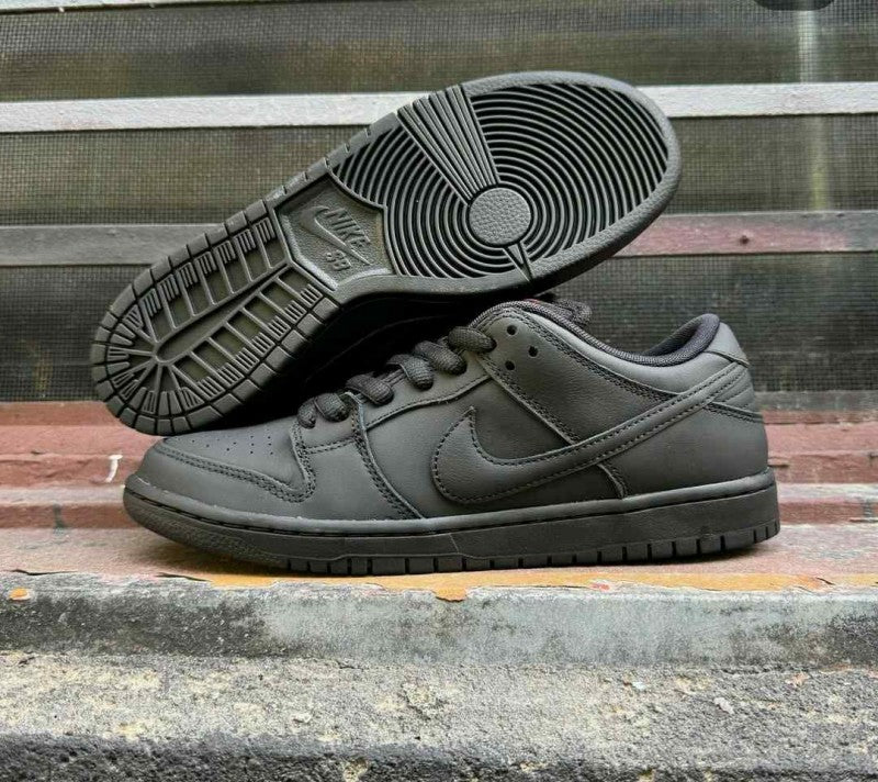 Nike Sb Dunk Low GS Triple Black