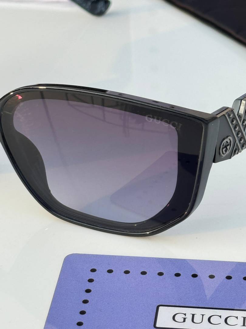 Guchi2898_black