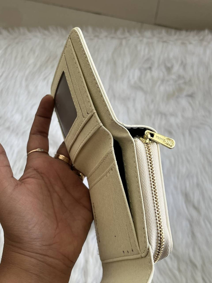 Michael Kors_118_Mini_Trifold_Zippy_Wallet_With_OriginalBox