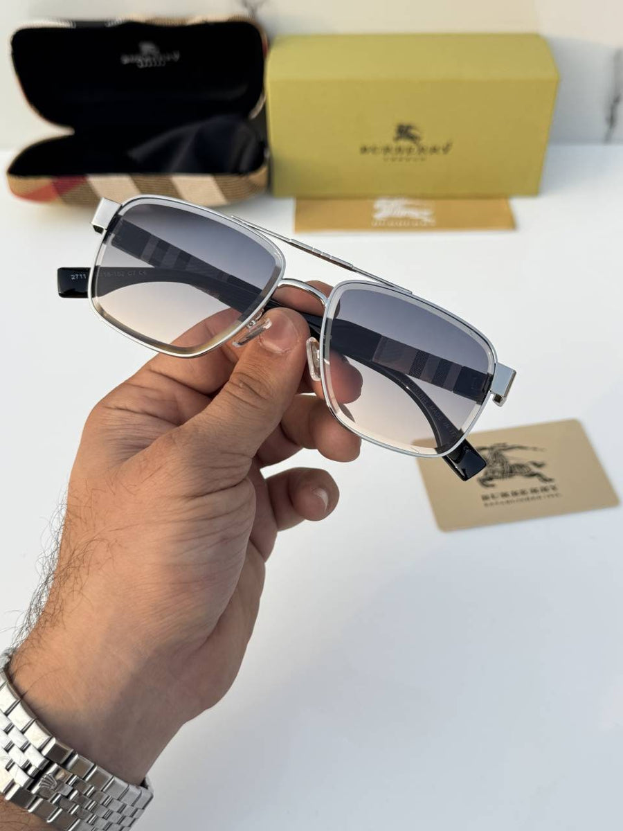 Burberry_2711_silver_blue_pink