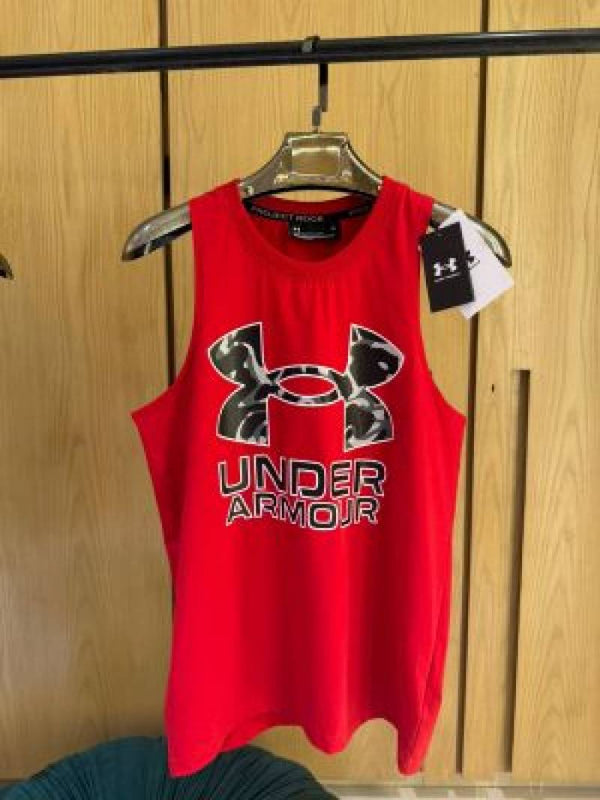 Under AROUR IMPORTED STORE ARTICLE SLEEVELESS TANKS