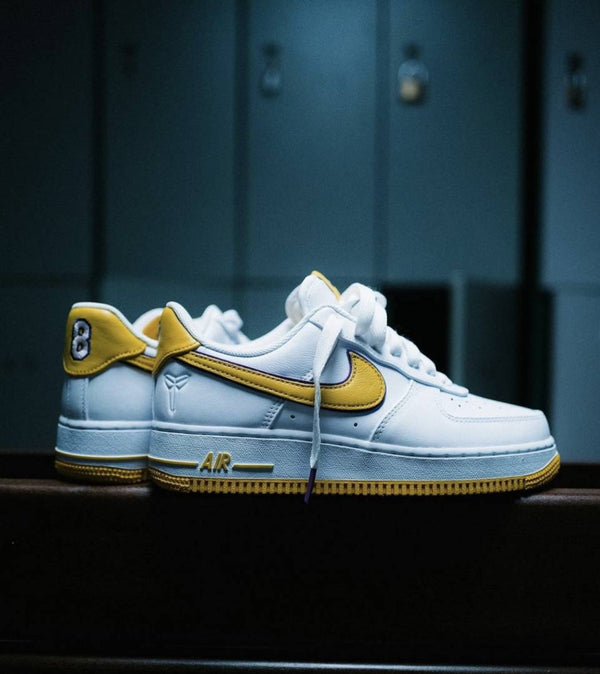 Nike AIRFORCE 1 KOBE BRYANT LAKERS HOME