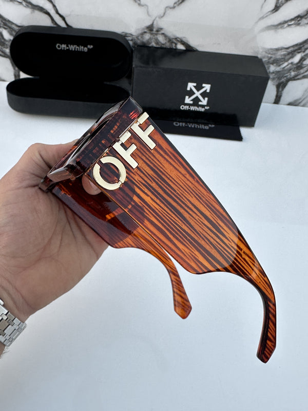 Off whit 1218 brown