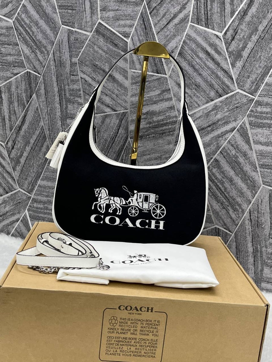 Coach_Carmen_Hobo_Highend_ShoulderBag_With_Originalbox_DustCover