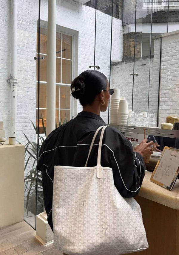 Goyard_Artios_GM_White_Tote_WithWallet_Dustcover