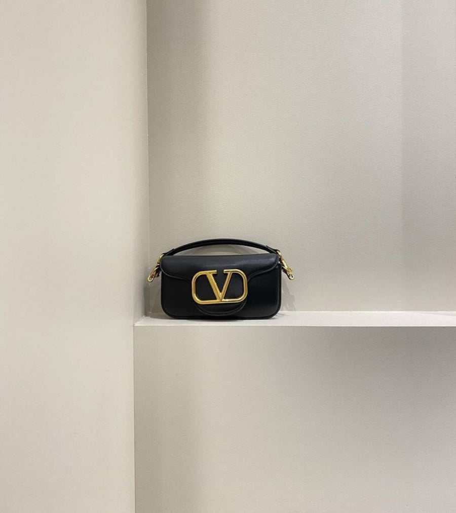 Valentynoo VLogo Black Small ShoulderBag With OriginalBox DustCover