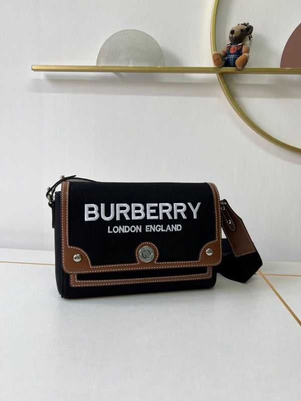 Burberry_Note_Canvas_Leather_Crossbody_With_MagnetOriginalBox