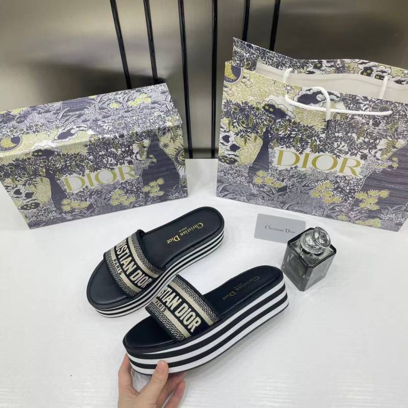 Dior_Riviera_Dway_Platform_Raffia_Slides_For_Women_With_OG_Box_And_Carry_Bag_Black_5099-10