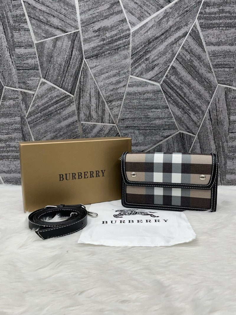 Burberry_Oscar_Small_Crossbody_Bag_With_Box