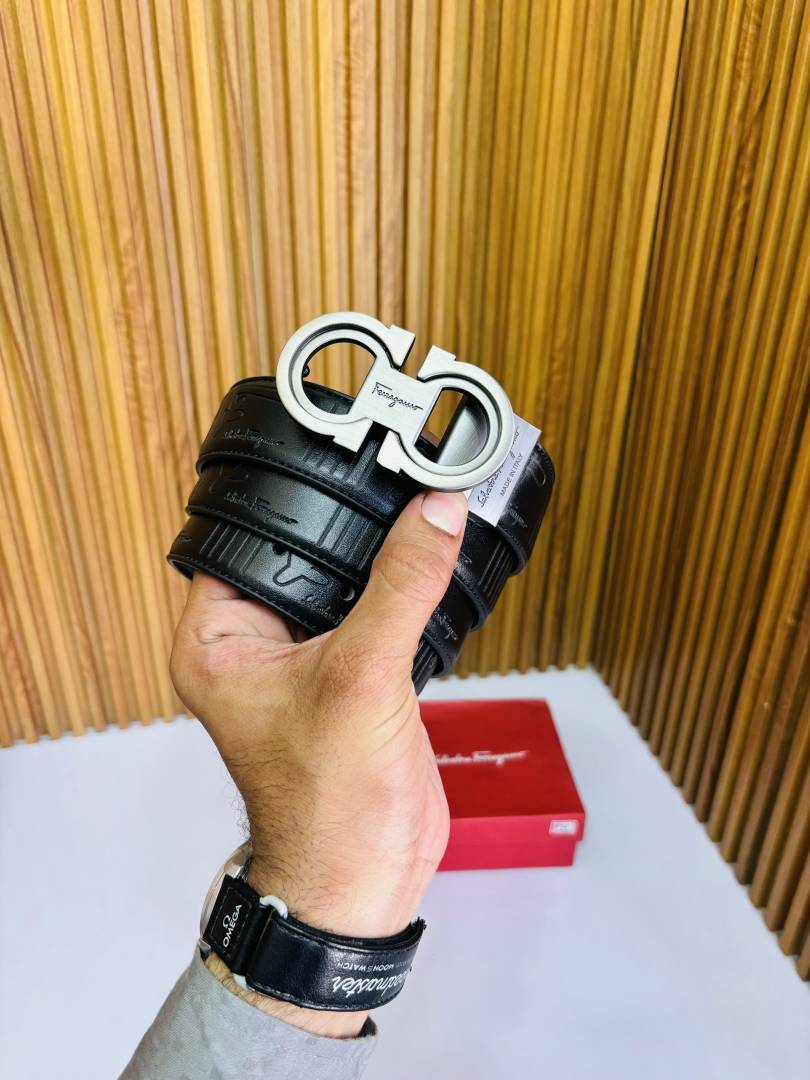40 SF SALVATORE FERAGAMO PREMIUM QUALITY REVERSIBLE BELT