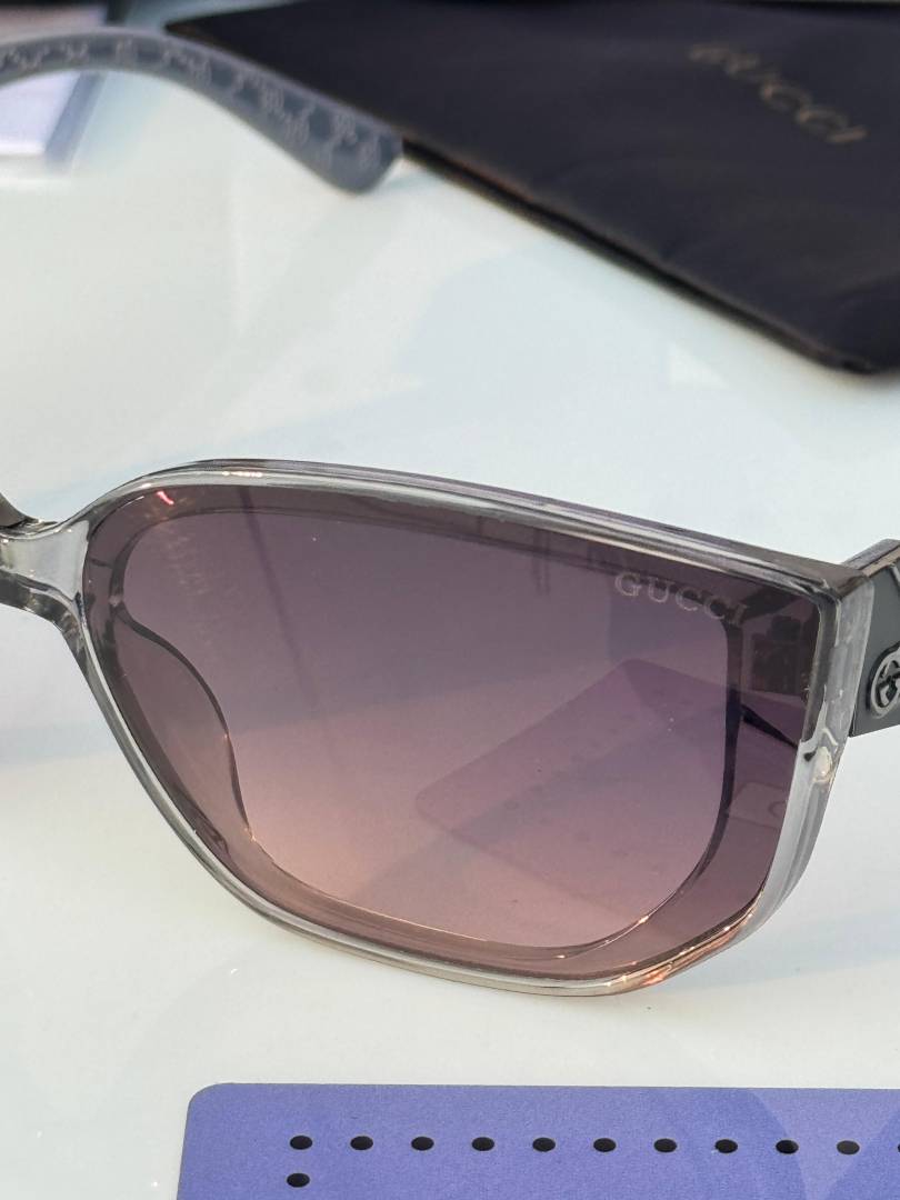 Guchi2898_grey_pink