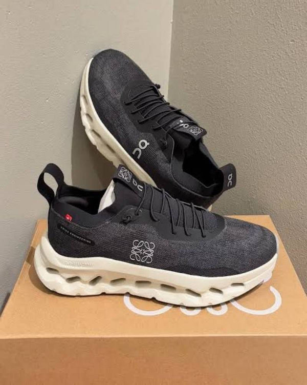 Loew.e x On Cloudtilt Grey Denim Running