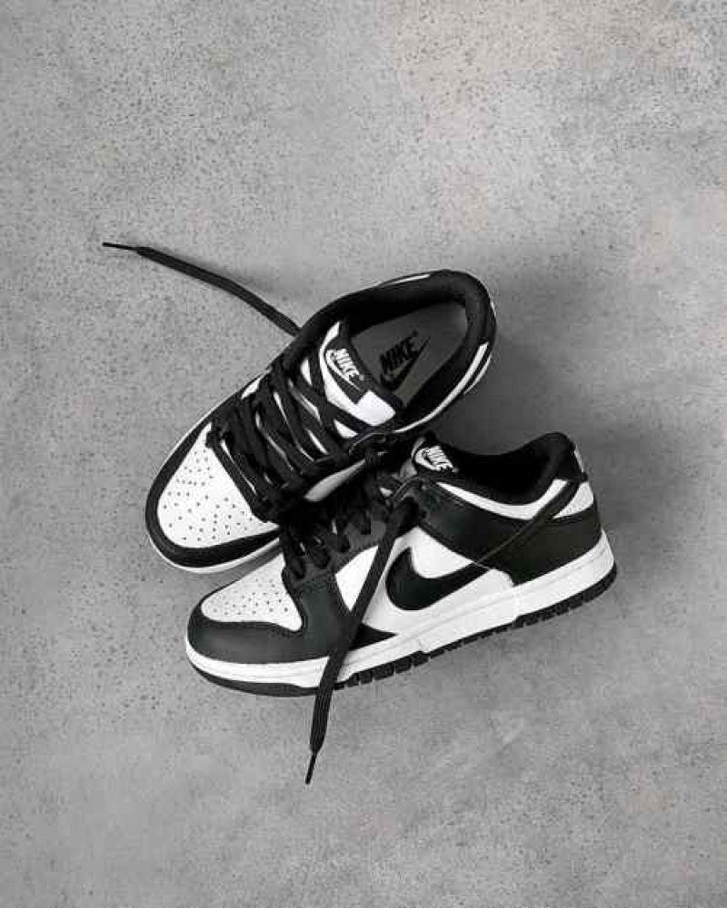 Nike Sb dunk Low panda Black white