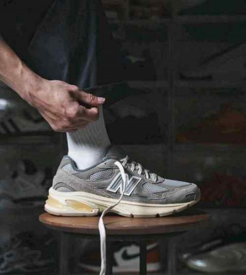 New balencee 2010 Grey 589