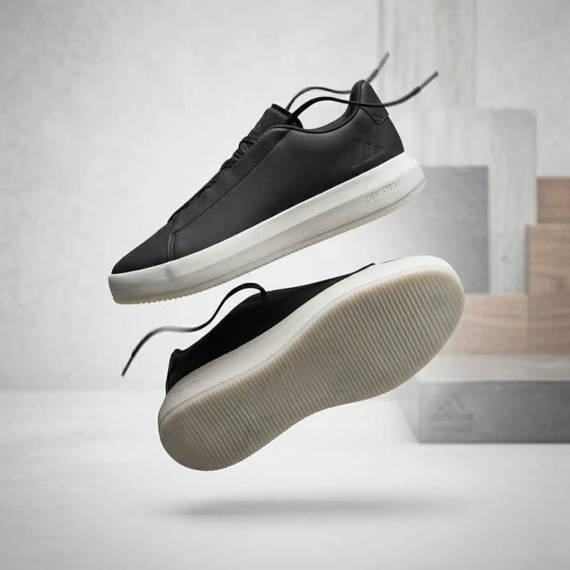 Adidas ACESMASH BLACK WHITE