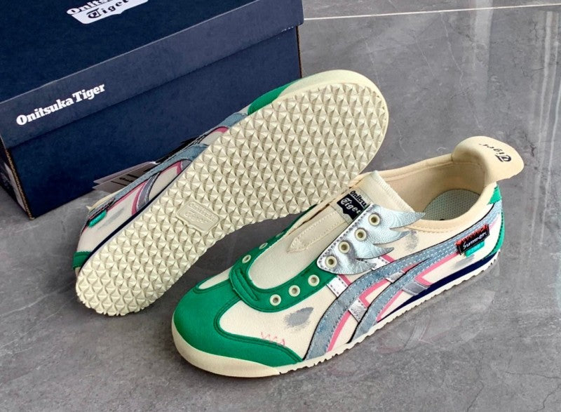 Onitsuka Tiger Slip On x Costume Panda Prank 2051