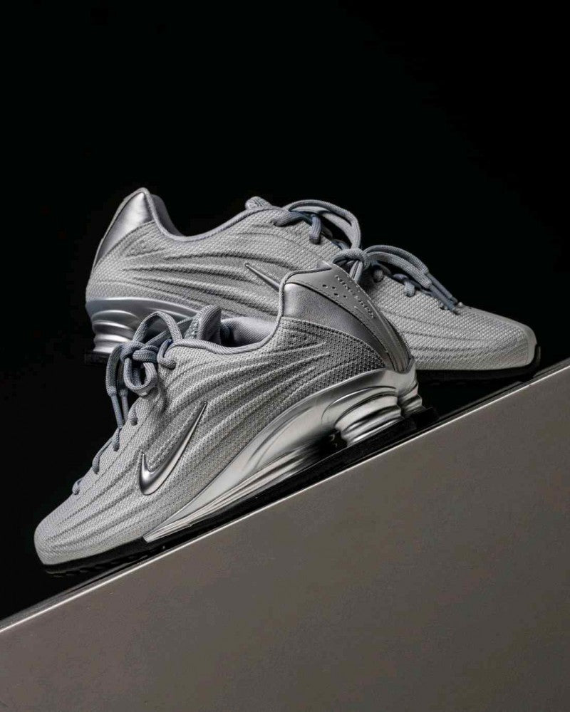 Nike Shox Z Metallic Silver