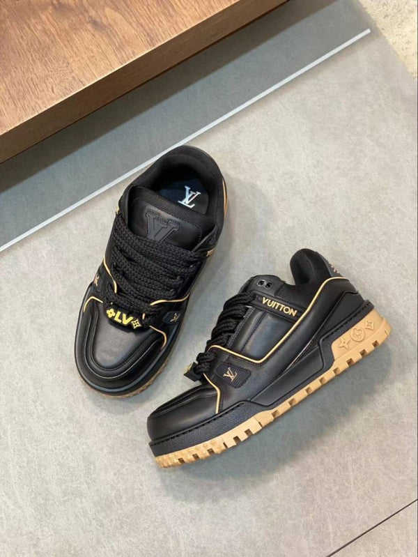 Lv trainer maxi black gum