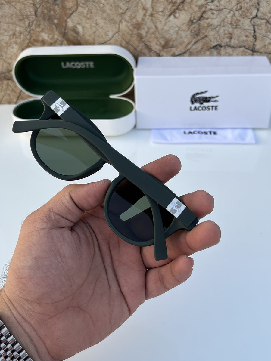 Lacoste_5906_matt_green