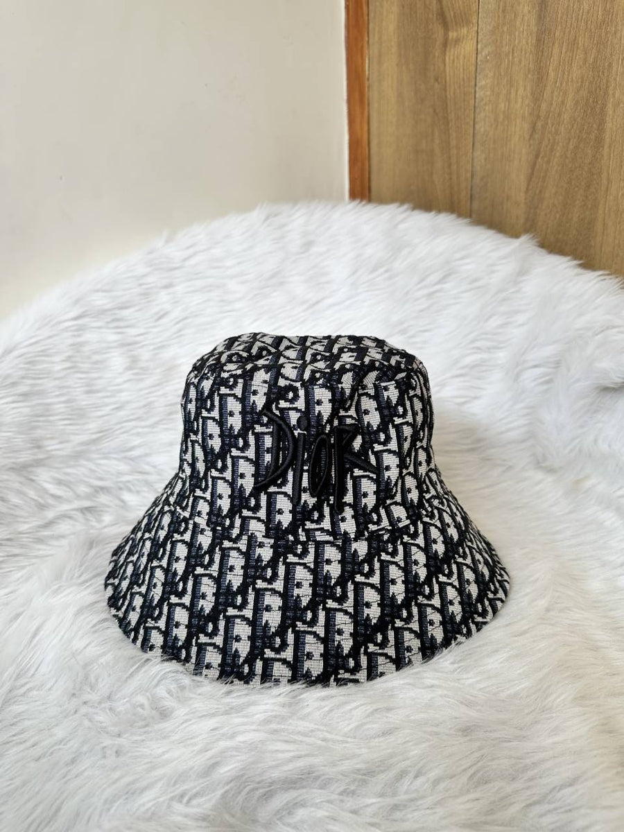 Dior_Park_CD_Oblique_Black_Reversible_Premium_Unisex_Bucket_Hat