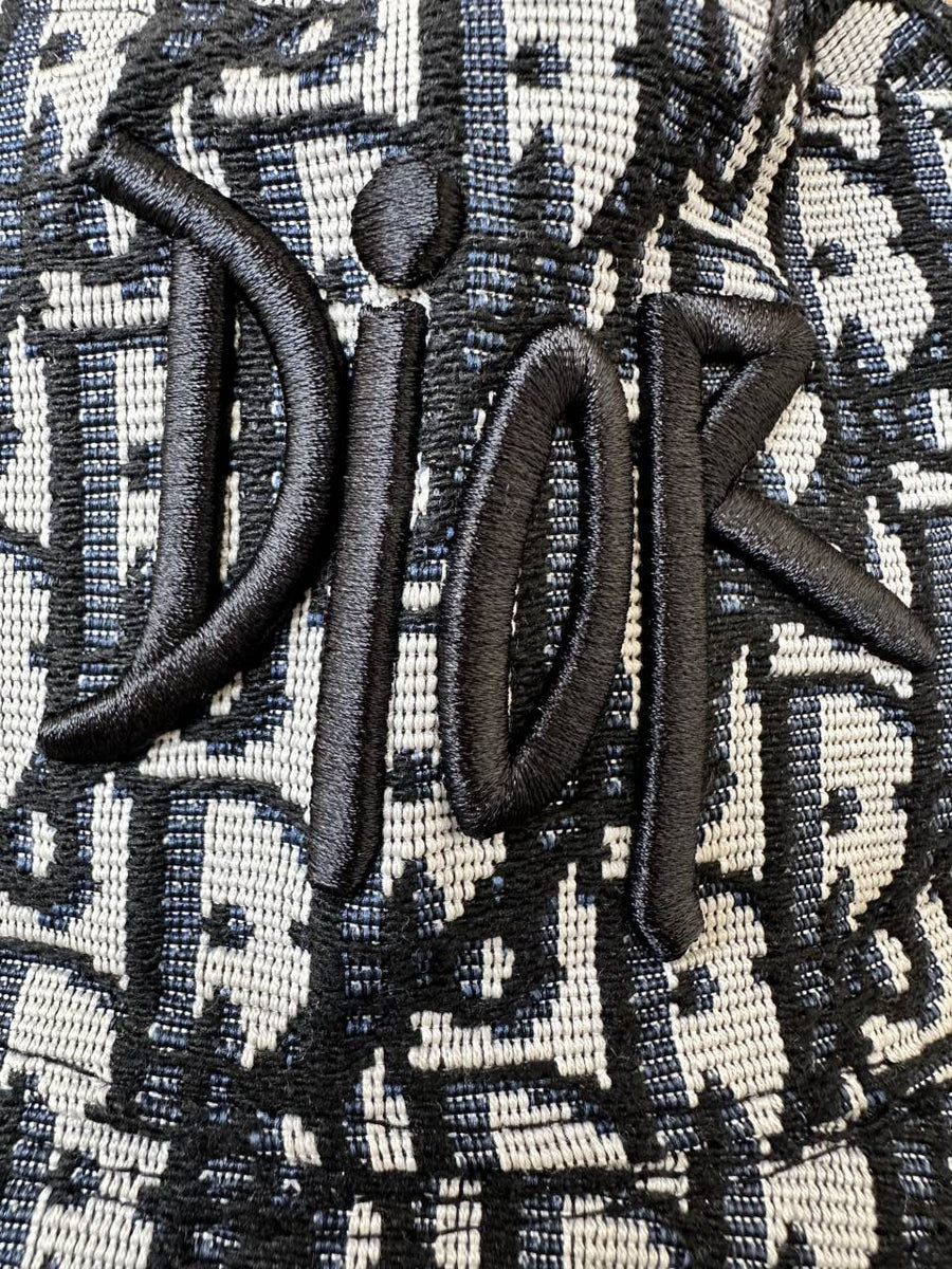Dior_Park_CD_Oblique_Black_Reversible_Premium_Unisex_Bucket_Hat