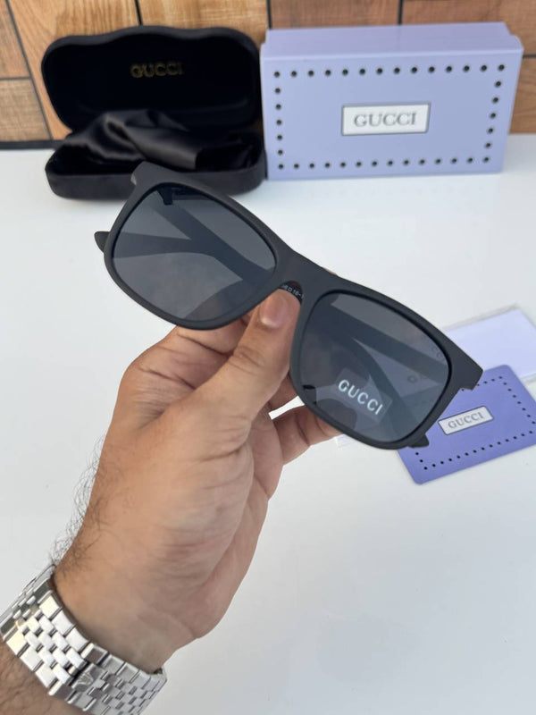 Guchi381 matt black