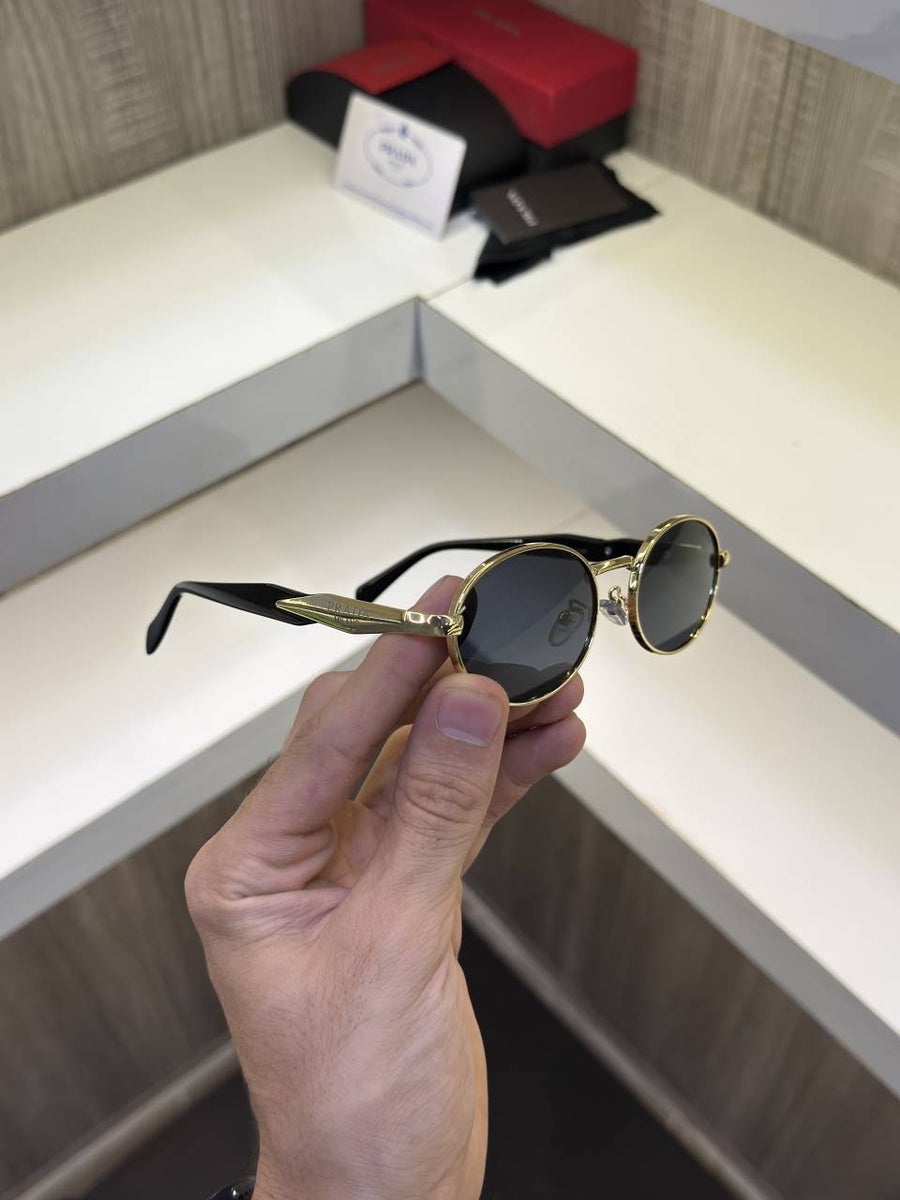 Prada 8007 Black Gold