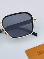Louis Vuitton_5013_gold_black