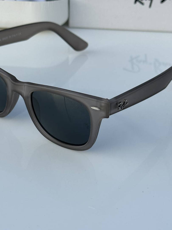 Rey ban 2140 matt grey