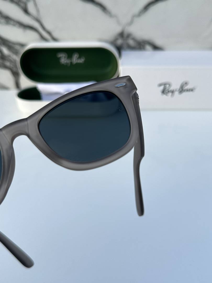 Rey ban 2140 matt grey