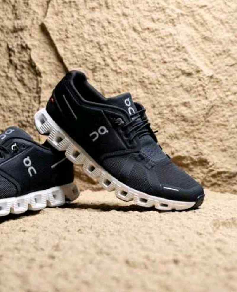 On Running Cloud 5 Black White 2547