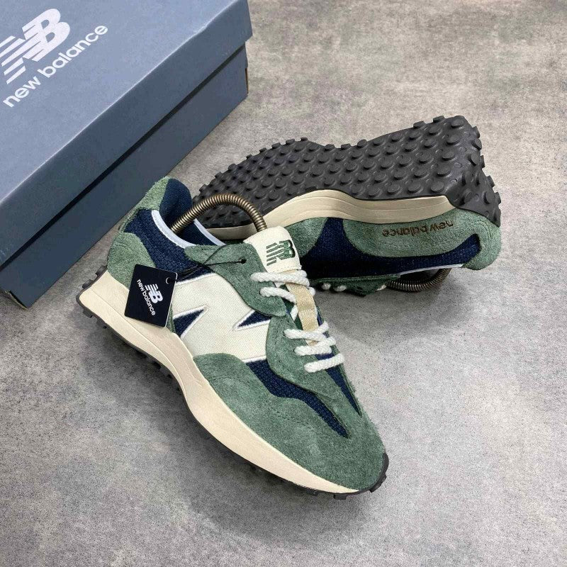 Neww Balance 327 Midnight Green