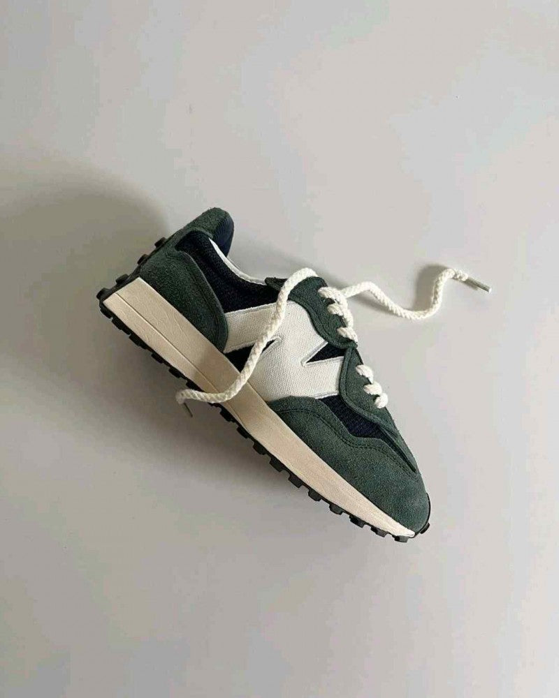 Neww Balance 327 Midnight Green